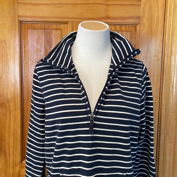 LL Bean women’s pullover - Picture 3 of 5